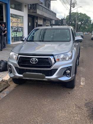 TOYOTA HILUX 2.8 SRV 4X4 CD 16V DIESEL 4P AUTOMÁTICO